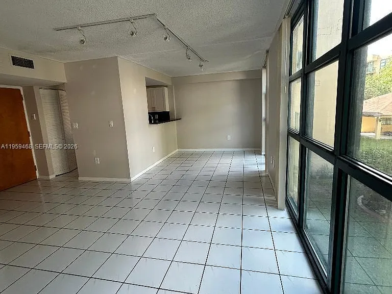 11780 SW 18th St #2022 — Photo 3