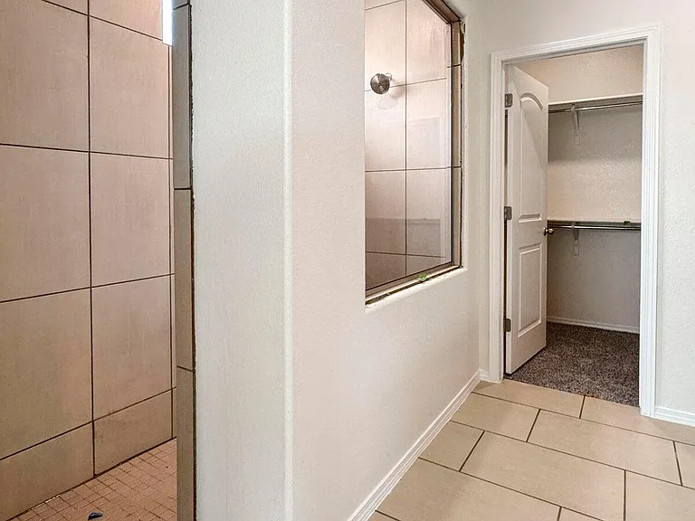 15216 Hunch Ct — Photo 29
