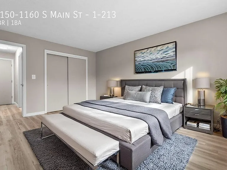 1150-1160 S Main St #1-213 — Photo 17