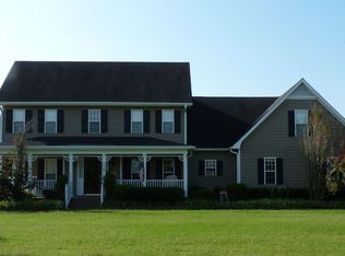 108 Neeley Ln, Raeford, NC 28376