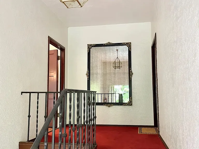 1338 N Laurel Ave #204 — Photo 4