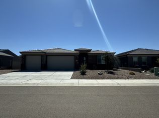 3614 Oak Cliffs Ave, Kingman, AZ 86401