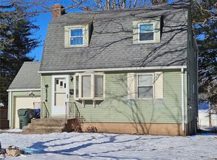 12 Camp Ave, Newington, CT 06111