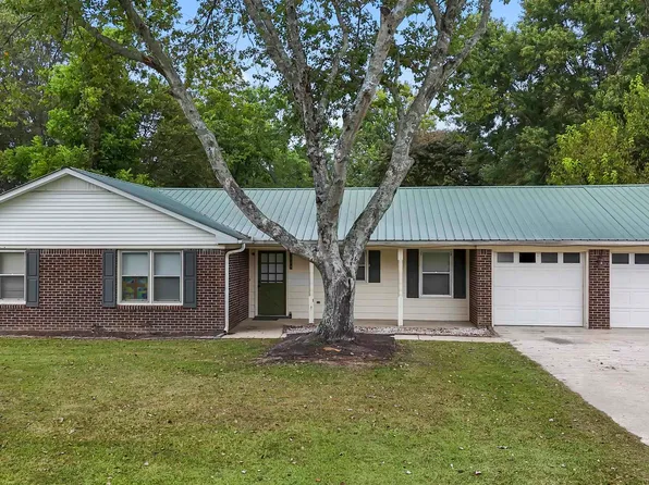 1019 Bearden St, Albertville, AL 35950