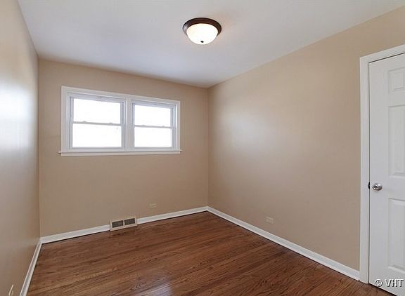 5th image of 4941 Saint Paul Ct