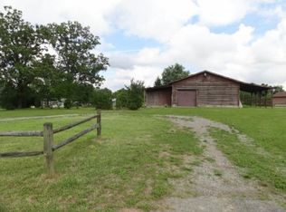 974 Hayes Ridge Rd, Indian Mound, TN 37079