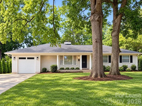 1329 Mockingbird Ln, Charlotte, NC 28209