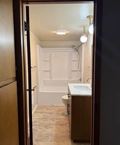 1157 E 12th Ave — Photo 10