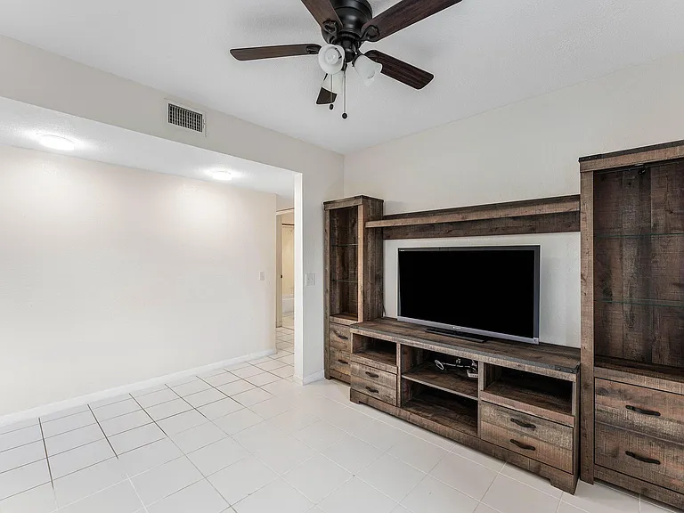 170 Waterside Dr #170 — Photo 14