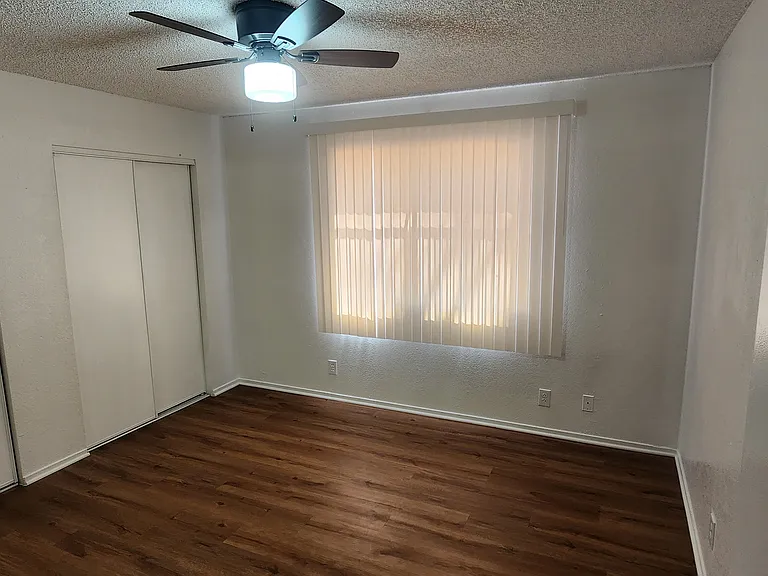 2773 Sidewinder Ln #B — Photo 8