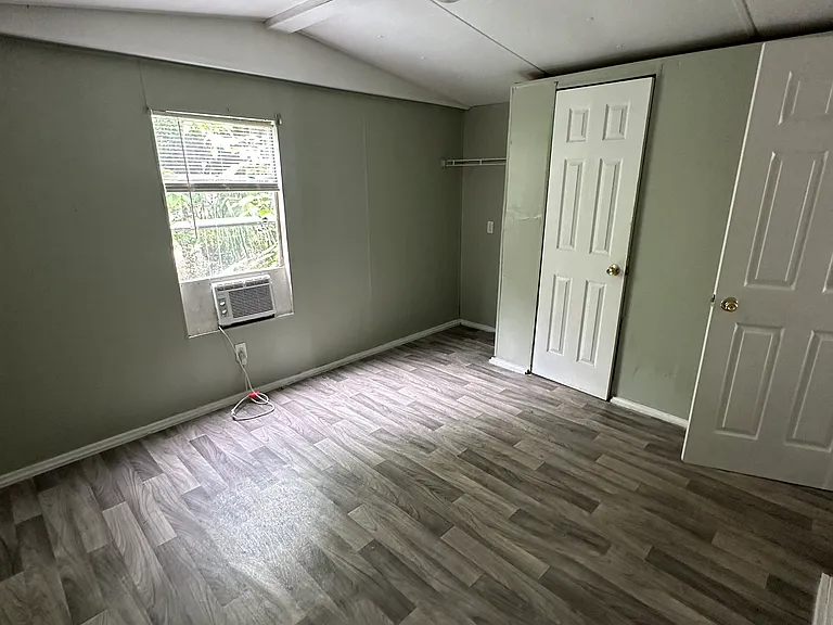 10248 Spivey Ter — Photo 2