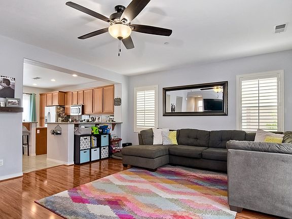 2nd image of 337 Cobalt Dr