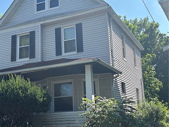 2nd image of 594 E 107th St