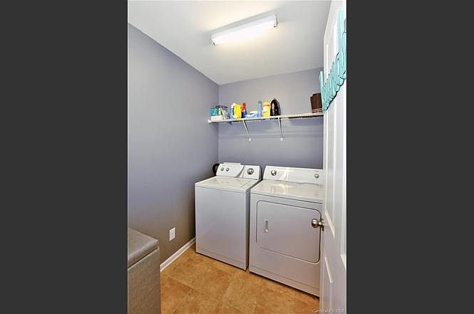 1st image of 8634 Heartleaf Rd