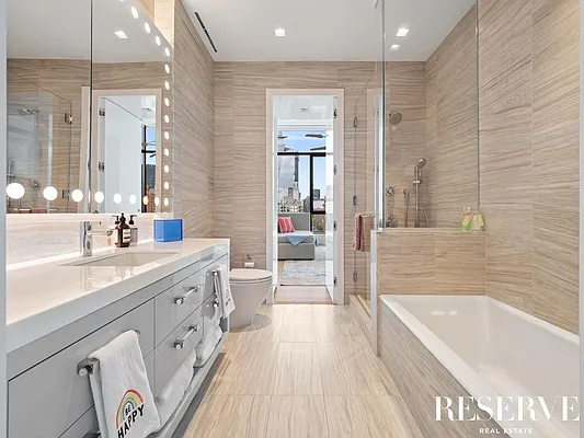 Rented by Reserve | media 26