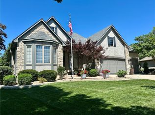 12548 Connell St, Overland Park, KS 66213