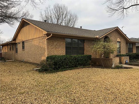 3rd image of 1429 Mayfield Ave