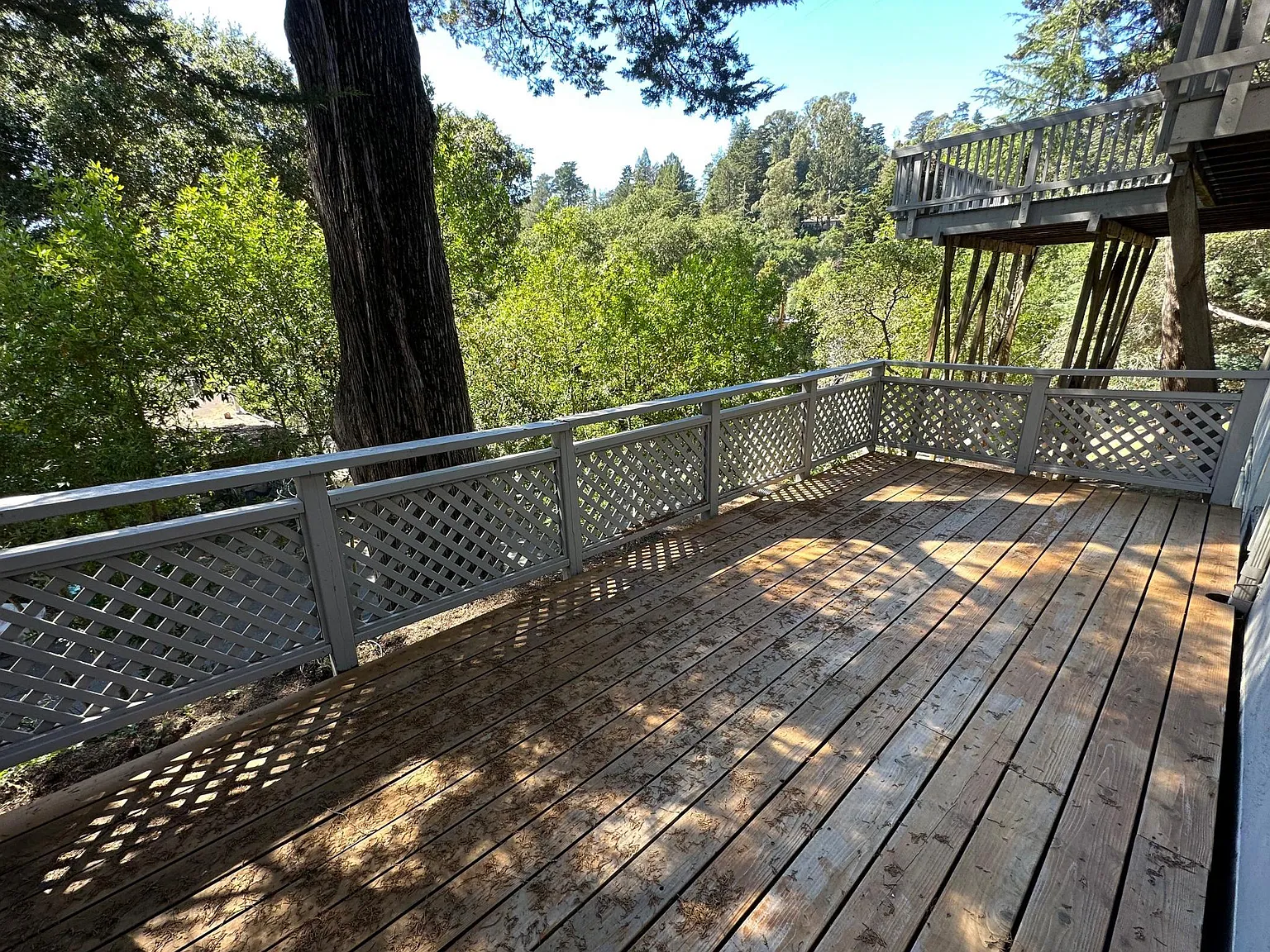 6850 Gunn Dr — Photo 2