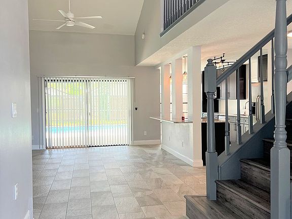 3rd image of 764 Minerva Ln