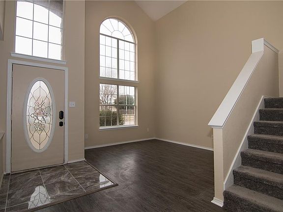 5th image of 8421 Rain Forest Ln