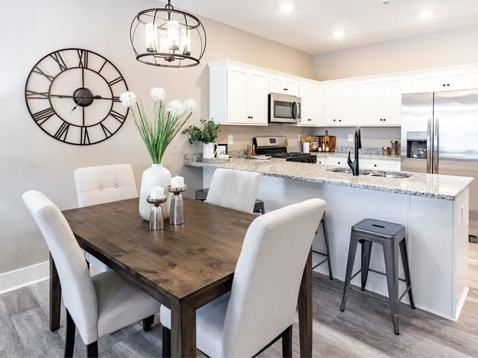 Legacy | Dinning area