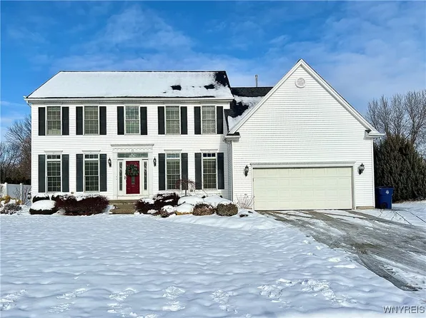 30 S Rockingham Way, Buffalo, NY 14228