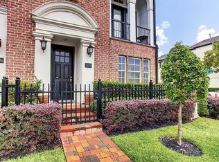 1802 Dart St, Houston, TX 77007