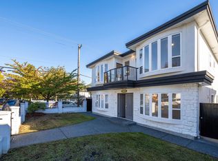 392 E 63rd Ave, Vancouver, BC V5X2J9