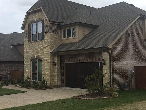 2nd image of 3212 Peachtree Ln