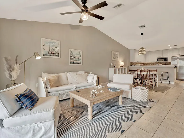 26059 Sandhill Blvd #B — Photo 21