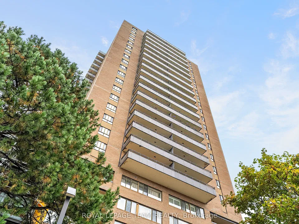 515 Saint Laurent Blvd #107