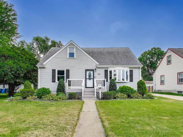 3536 Franklin St, Highland, IN 46322