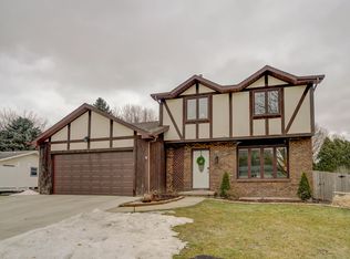 205 Saint Albans Ave, Madison, WI 53714