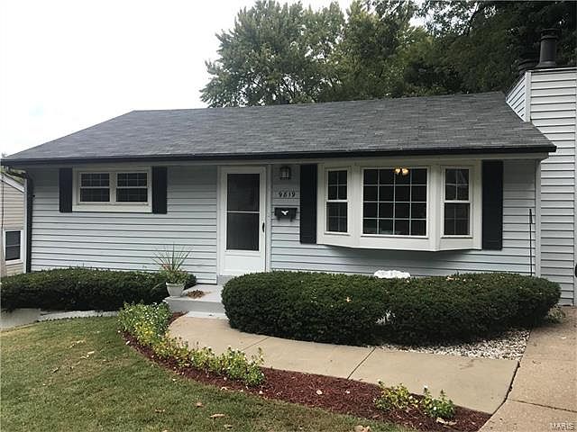 1st image of 9819 Benson Ave