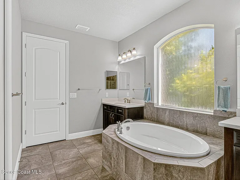 8019 Marquette Dr — Photo 11