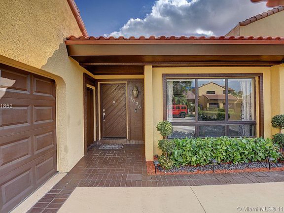 4th image of 1036 NE 202nd Ln