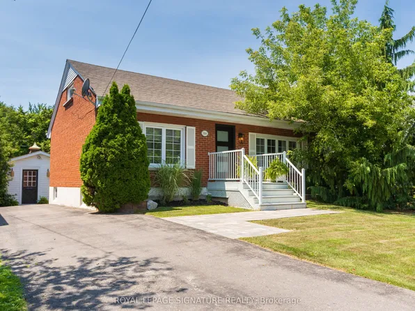 514 Ash St, Whitby, ON L1N 4B6
