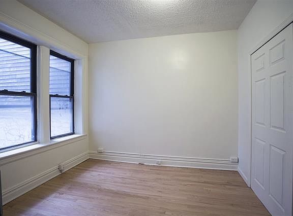 4th image of 76 Romaine Ave #101