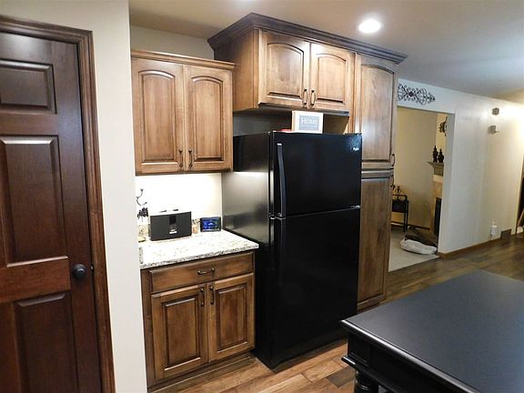 2nd image of 261 Northridge Dr