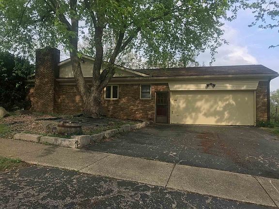 2nd image of 2303 E Covenanter Dr