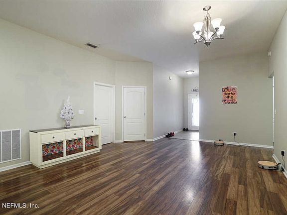 3rd image of 16244 Stanis Ct