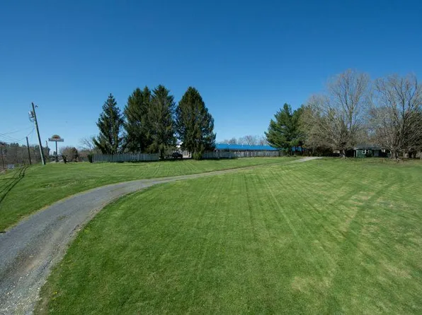 2775 Jefferson St, Lewisburg, WV 24901