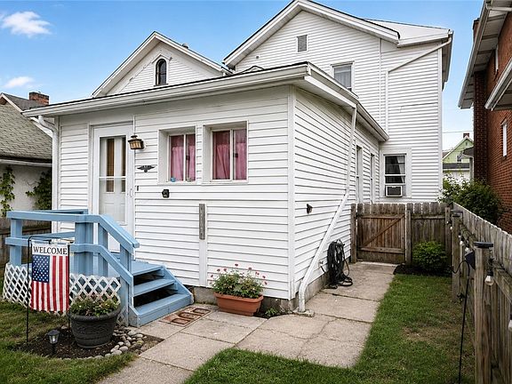 4th image of 310 6th St