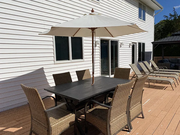7 Sea Breeze Ave — Photo 14