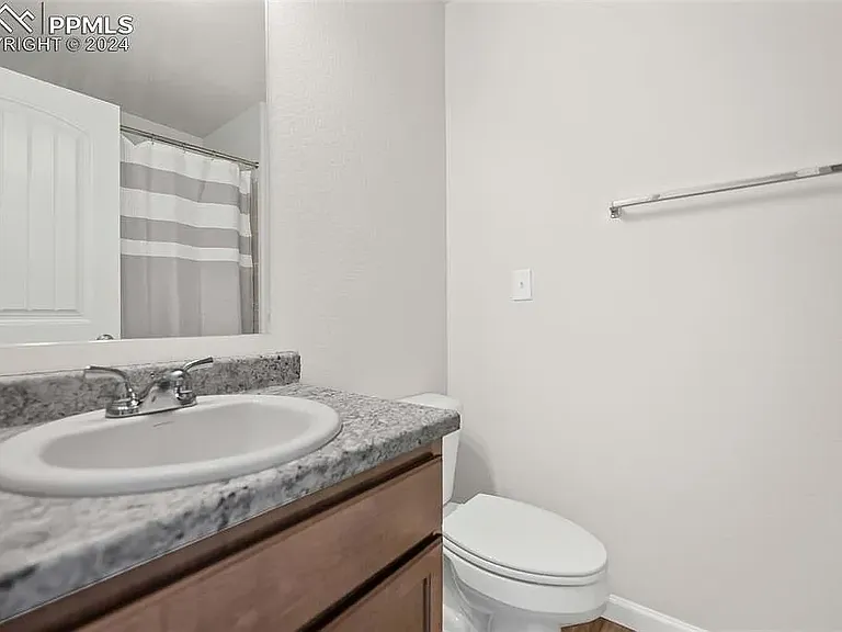 1091 Petra Hts — Photo 14