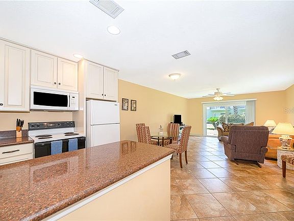 4th image of 2820 Ocean Shore Blvd APT 22