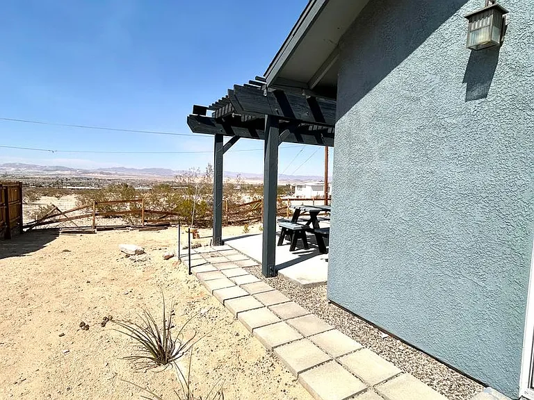74442 Twilight Dr — Photo 31