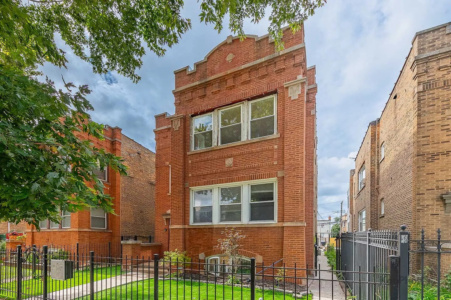 3818 N Kimball Ave — Photo 1
