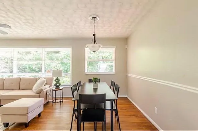 845 Valley Brook Rd — Photo 2