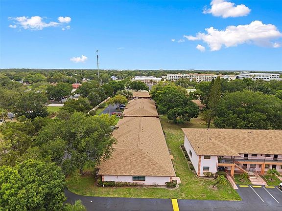 4th image of 13250 Ridge Rd APT 7-4
